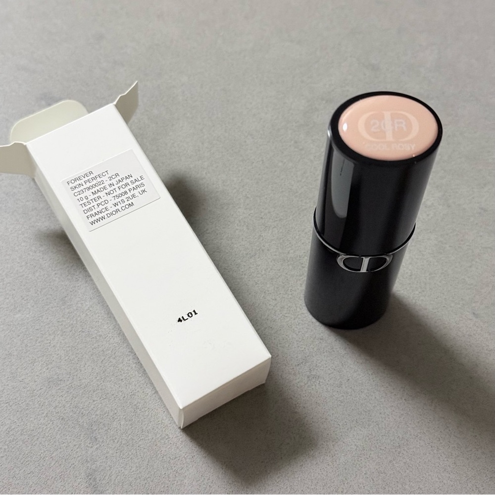 2CR Dior Forever Skin Perfect Foundation Stick